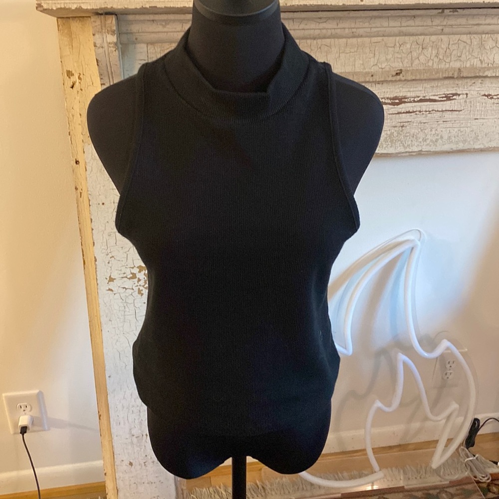 A new day black mock neck medium